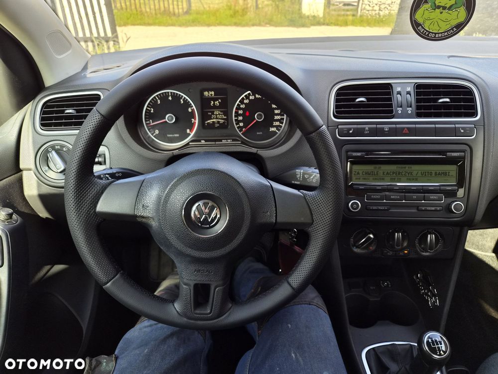 Volkswagen Polo - 7
