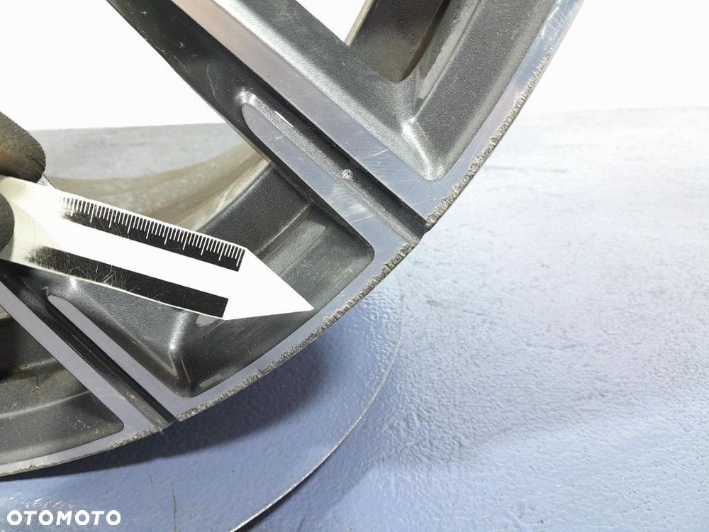 BMW 7 G11 G12 LCI FELGA ALUMINIOWA 5X112 10JX20 ET 41 8745915 - 7