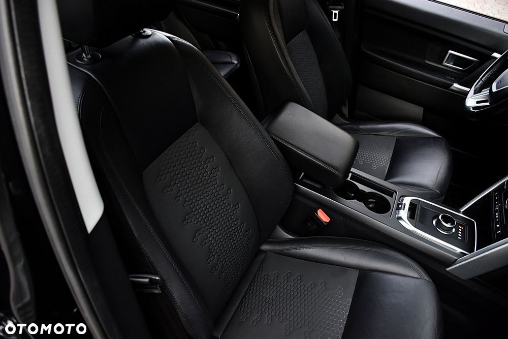 Land Rover Discovery Sport 2.0 TD4 Pure - 34