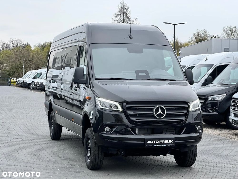 Mercedes-Benz Sprinter - 2
