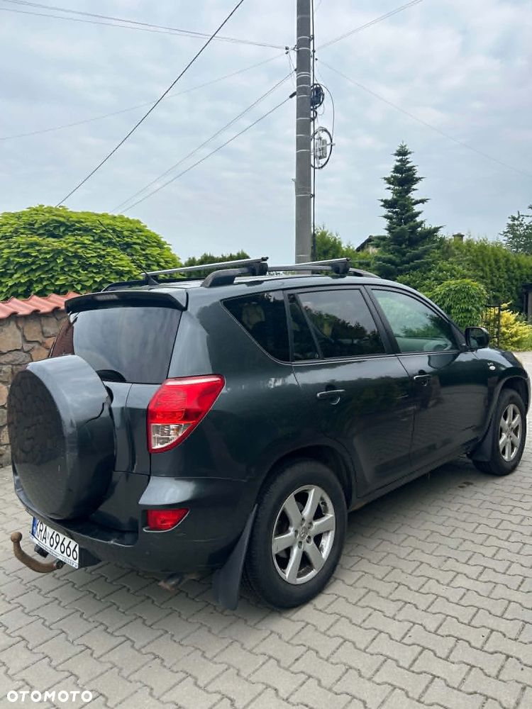 Toyota RAV4 2.2 D-4D Luna - 3