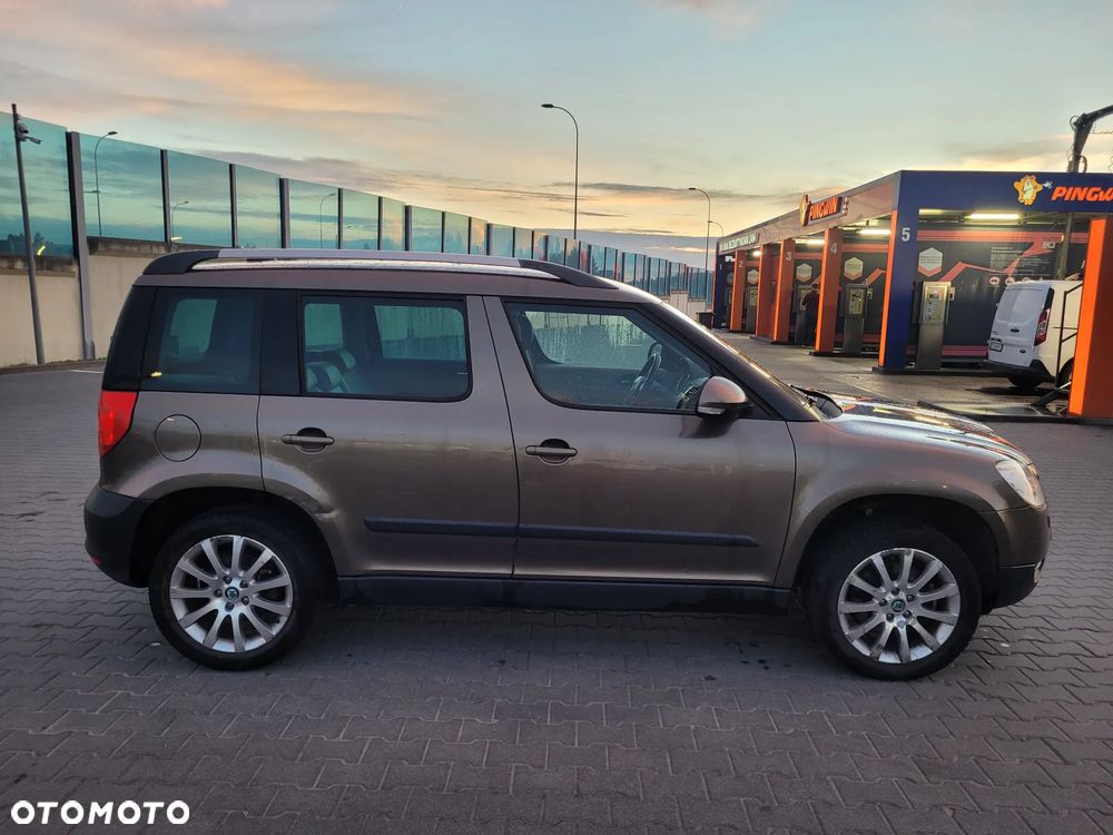 Skoda Yeti 2.0 TDI DPF 4x4 Elegance - 5