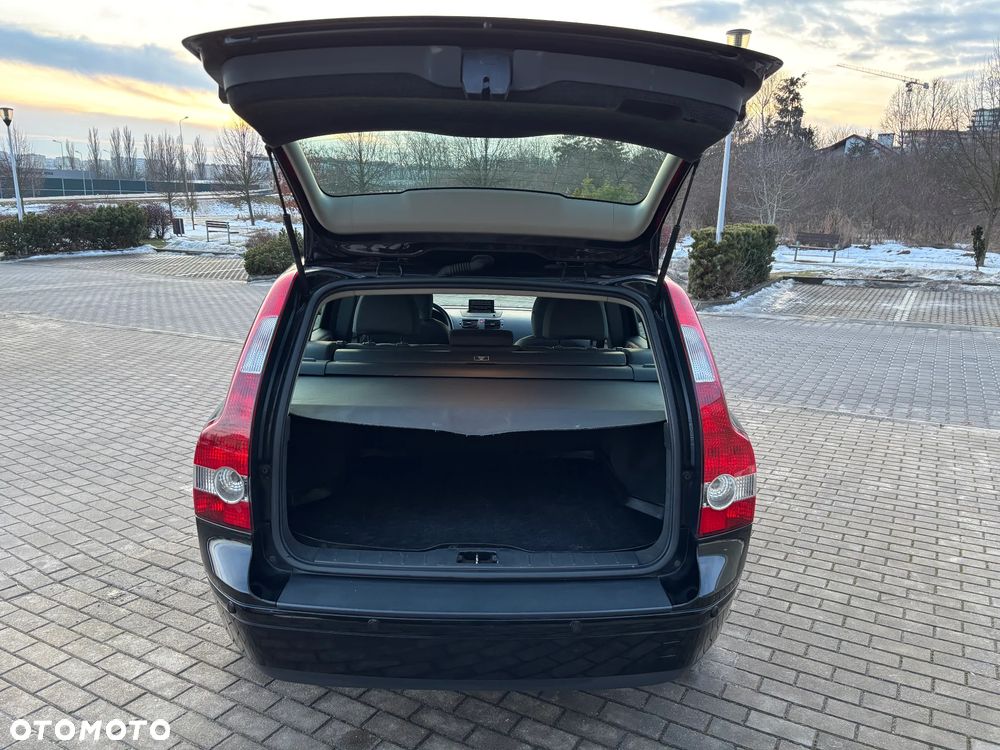 Volvo V50 2.0D DPF Momentum - 8