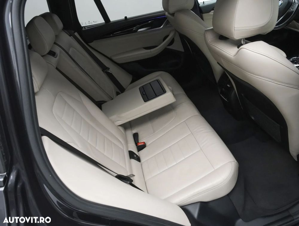 BMW X3 xDrive20d AT xLine - 17