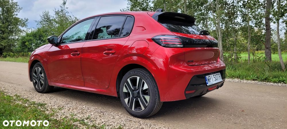 Peugeot 208 1.2 T Allure S&S - 6