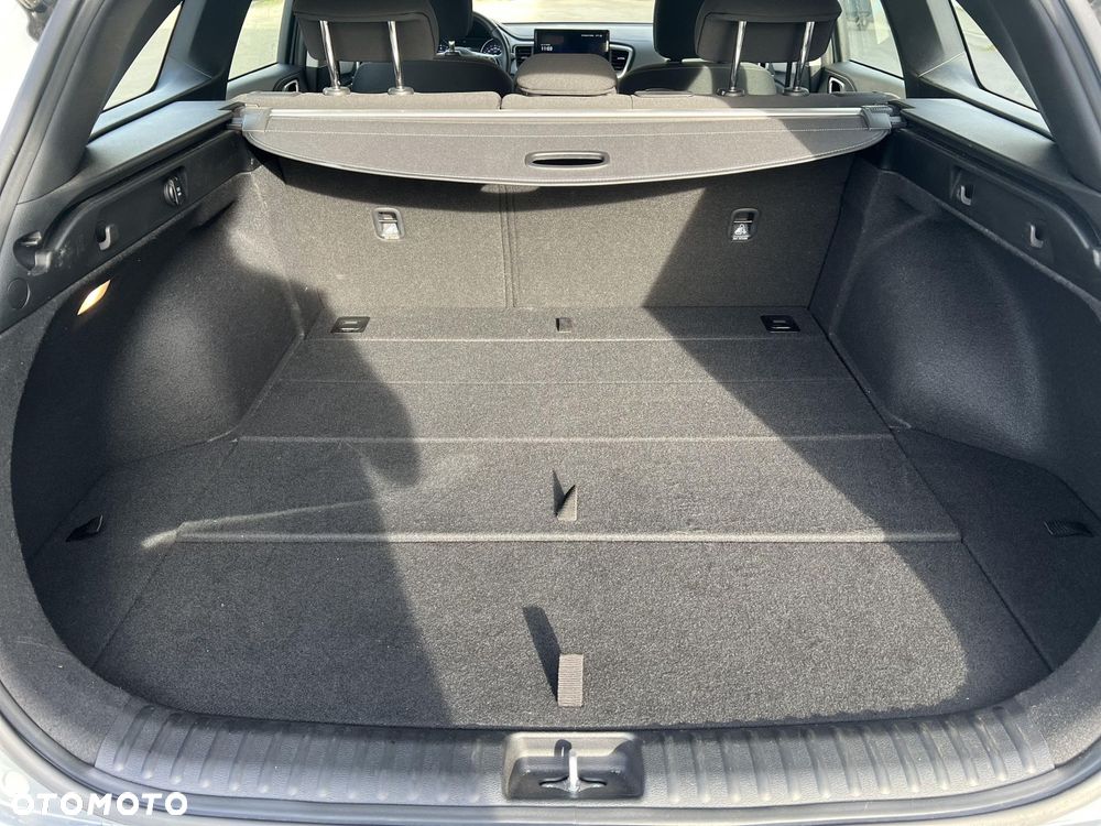 Kia Ceed 1.5 T-GDI M DCT - 17