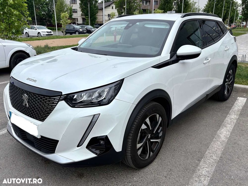 Peugeot 2008 PureTech 130 EAT8 Allure - 6