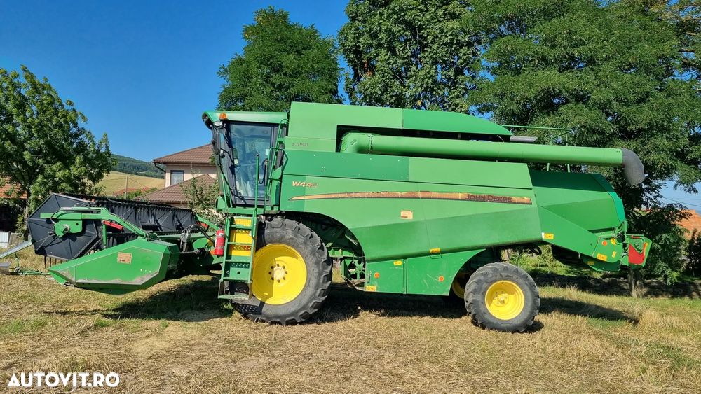 John Deere W440 - 13