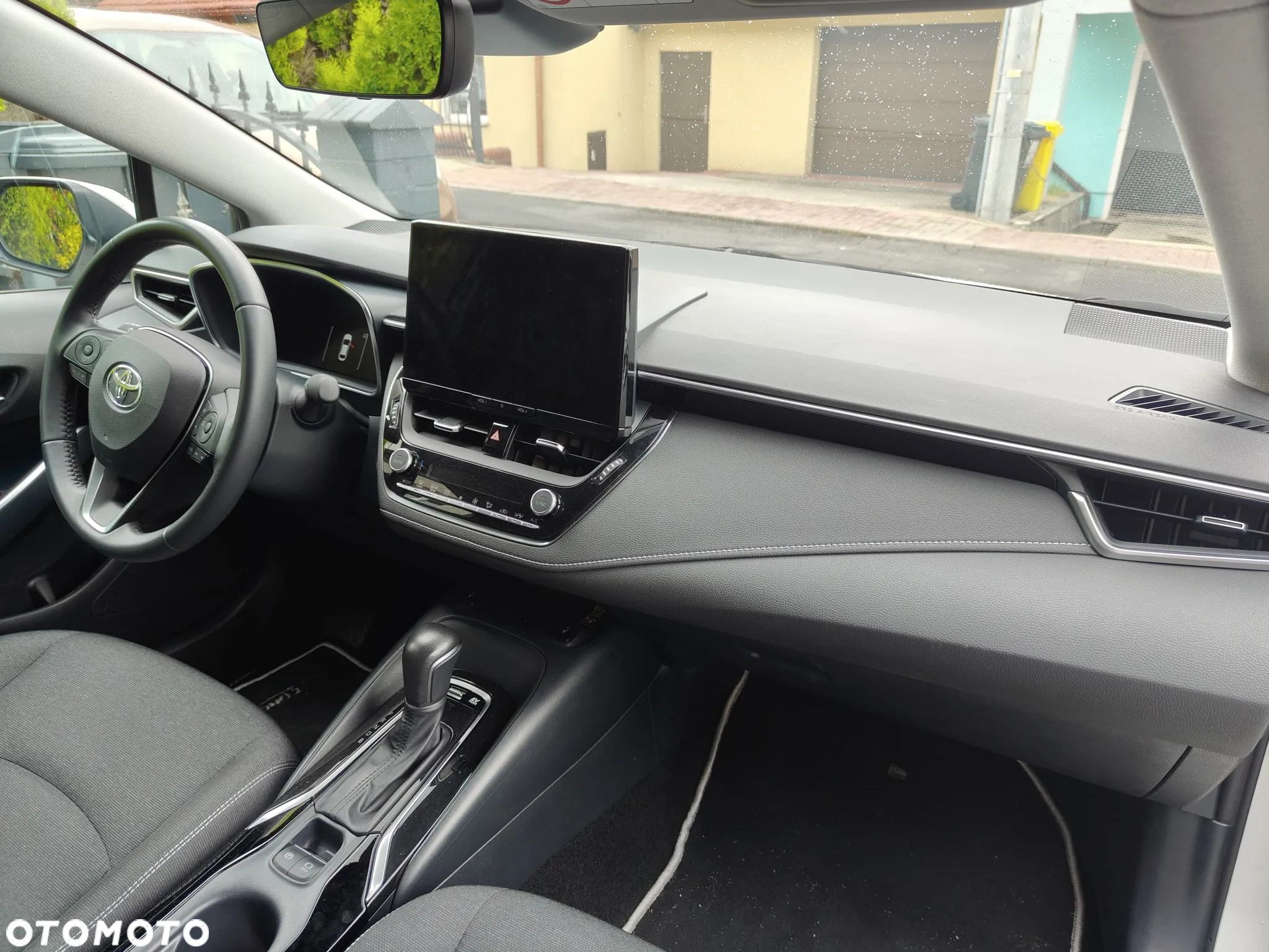 Toyota Corolla 1.8 Hybrid Style - 8
