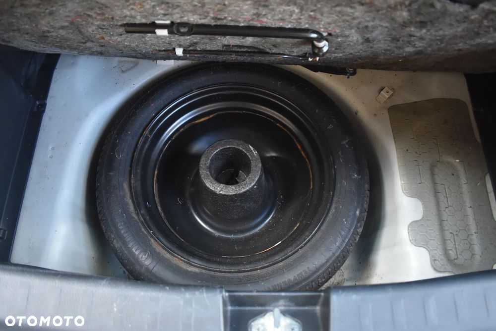 Suzuki Swift - 21