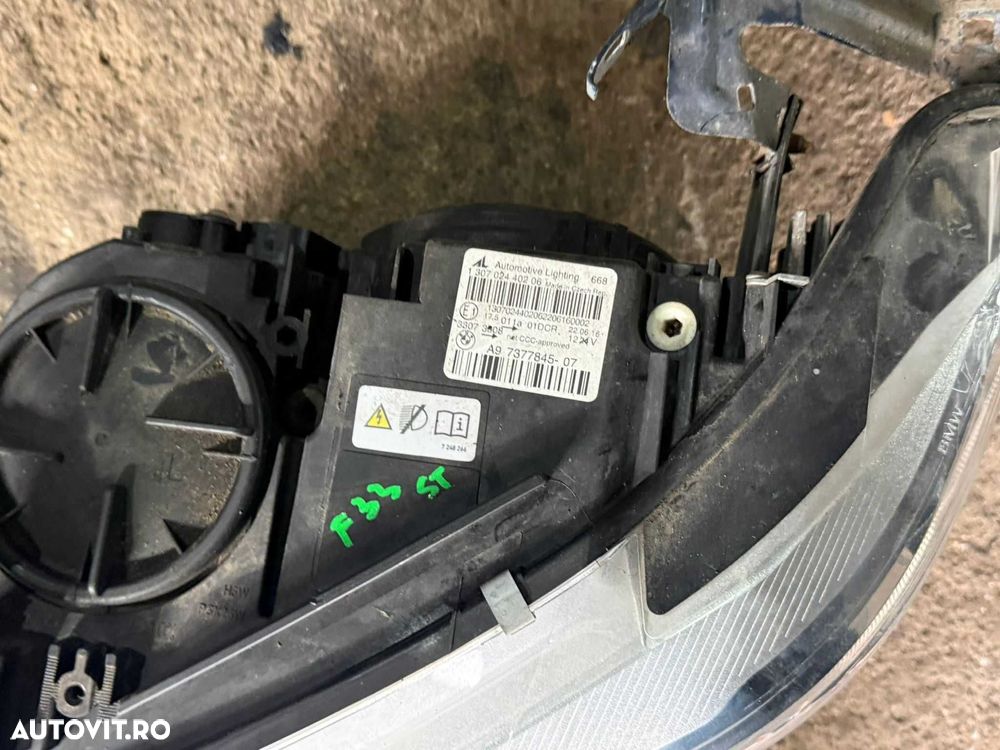 Far stanga dreapta xenon bixenon BMW seria 4 F32 F33 F36 cod 7410788 - 7