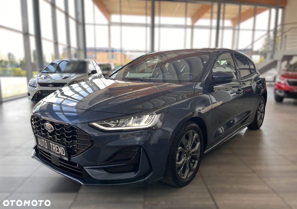 Ford Focus 1.0 EcoBoost Hybrid ST-LINE X - 2