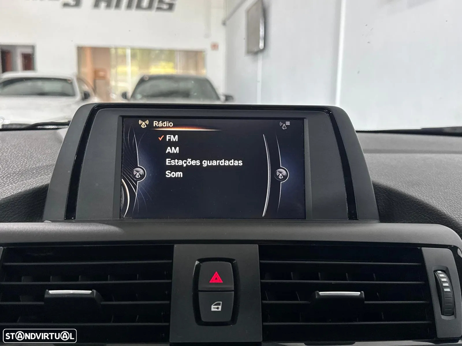 BMW 116 d EfficientDynamics - 24