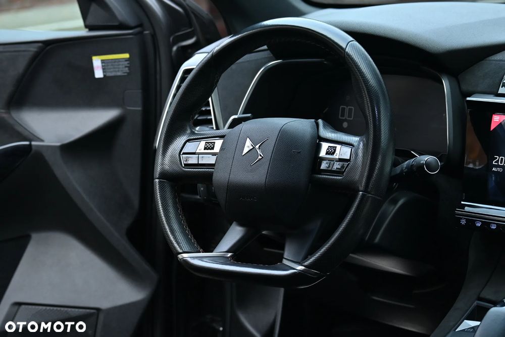 Citroën DS7 Crossback BlueHDI 180 PERFORMANCE LINE - 23