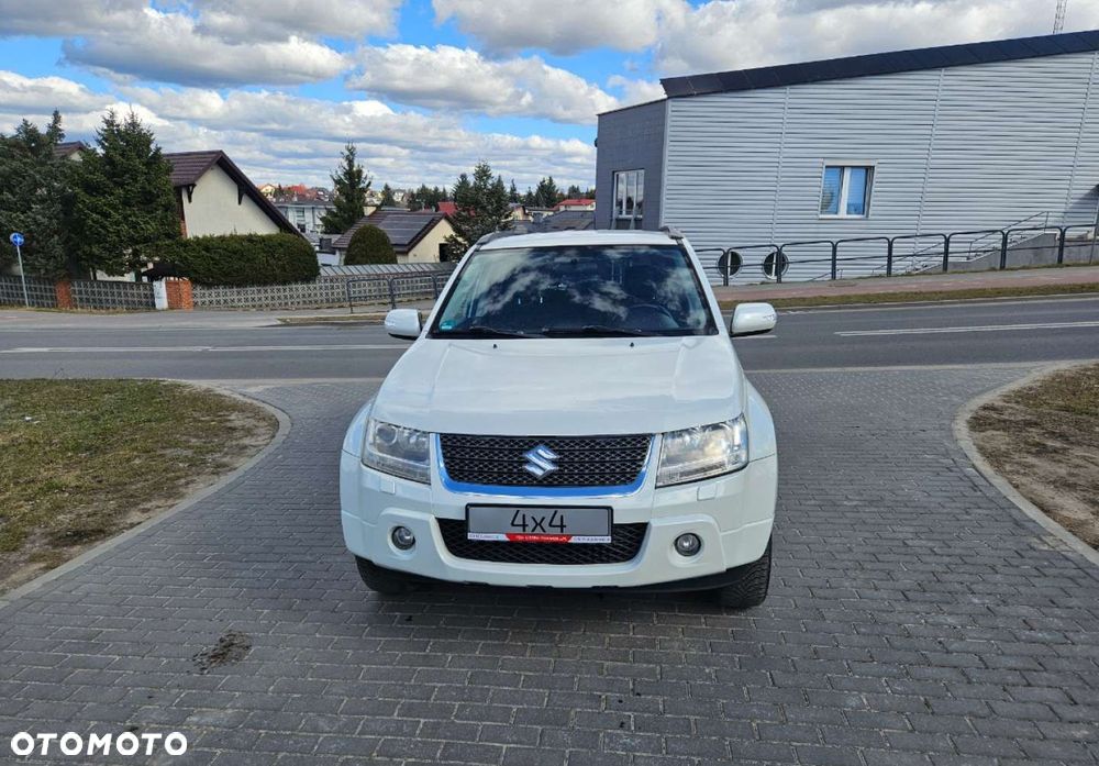 Suzuki Grand Vitara - 2