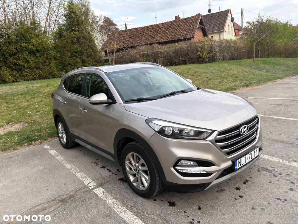 Hyundai Tucson - 1