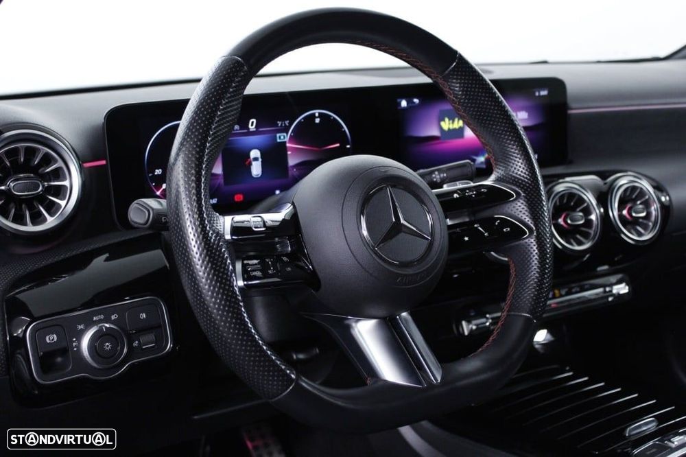 Mercedes-Benz A 180 d AMG Line Aut. - 22