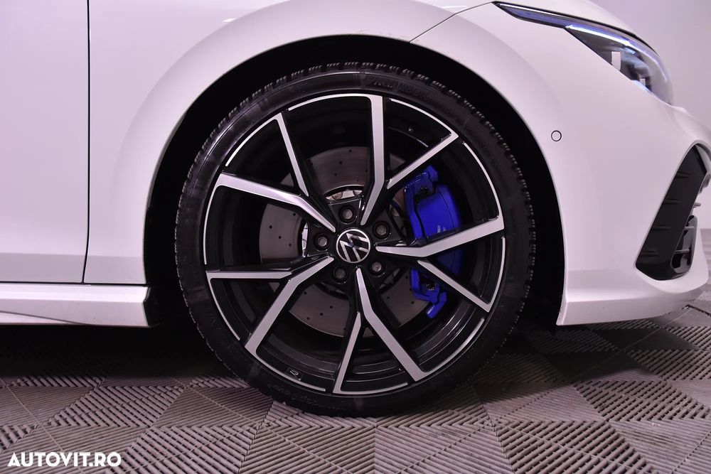 Volkswagen Golf 2.0 TSI DSG 4Motion R - 13