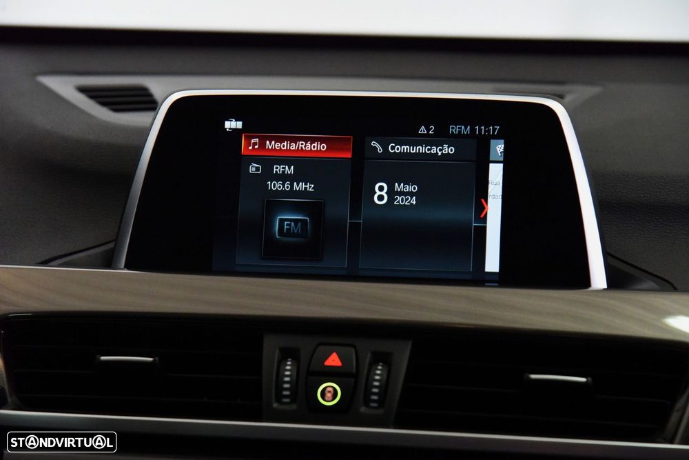 BMW X1 18 d sDrive Auto xLine - 16