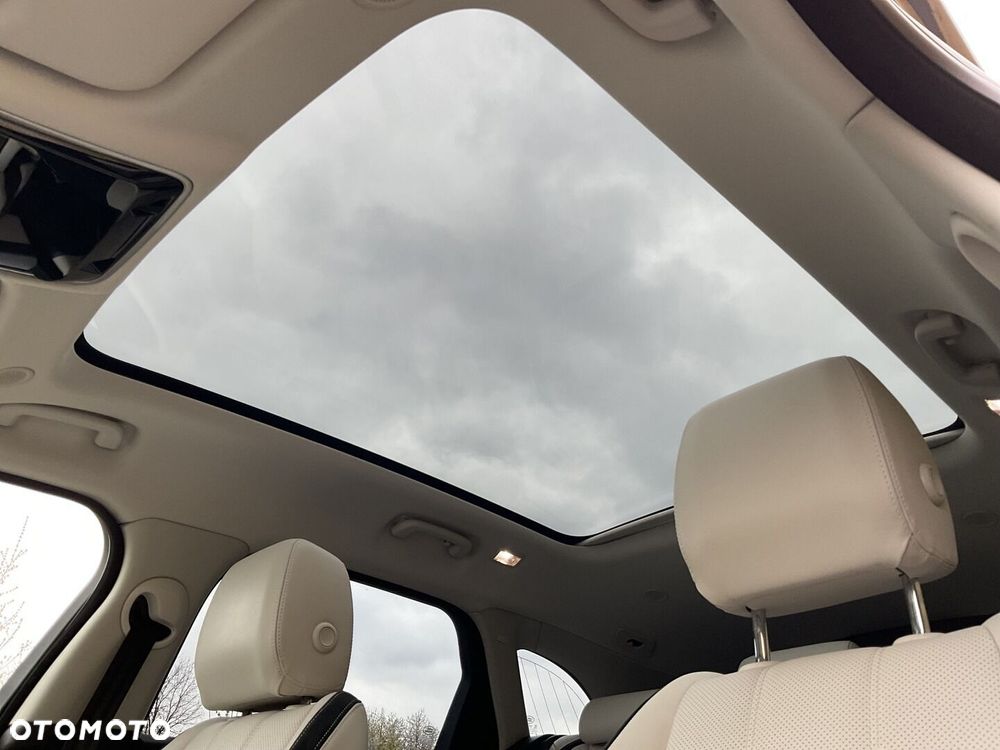 Land Rover Range Rover Velar 2.0 D200 mHEV Edition - 35