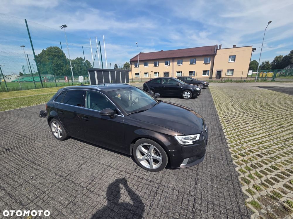 Audi A3 Sportback 2.0 TDI quattro S tronic sport - 2