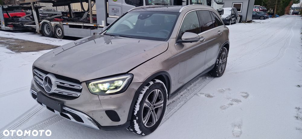 Mercedes-Benz GLC 220 d 4Matic 9G-TRONIC Exclusive - 5