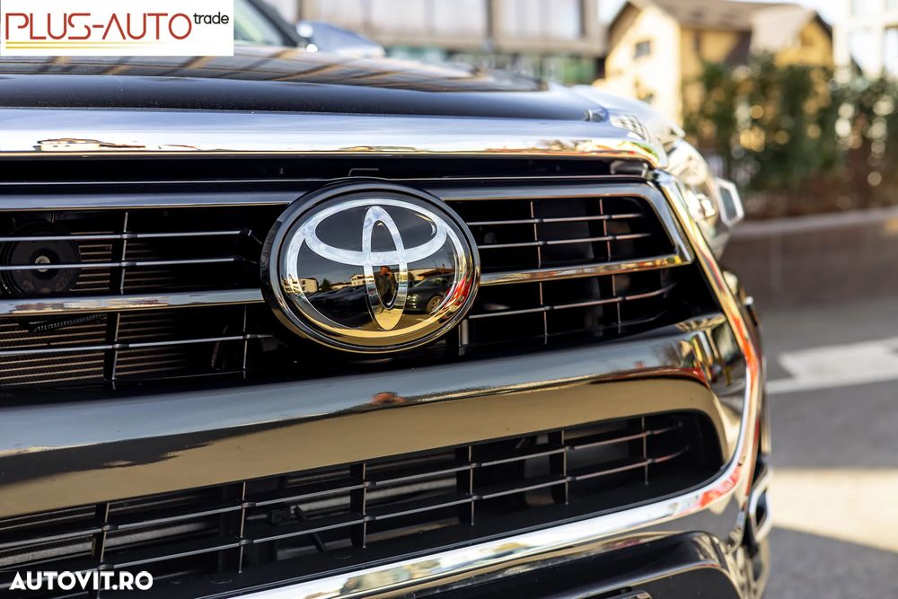Toyota Hilux 2.8D 204CP 4x4 Double Cab AT Executive - 5