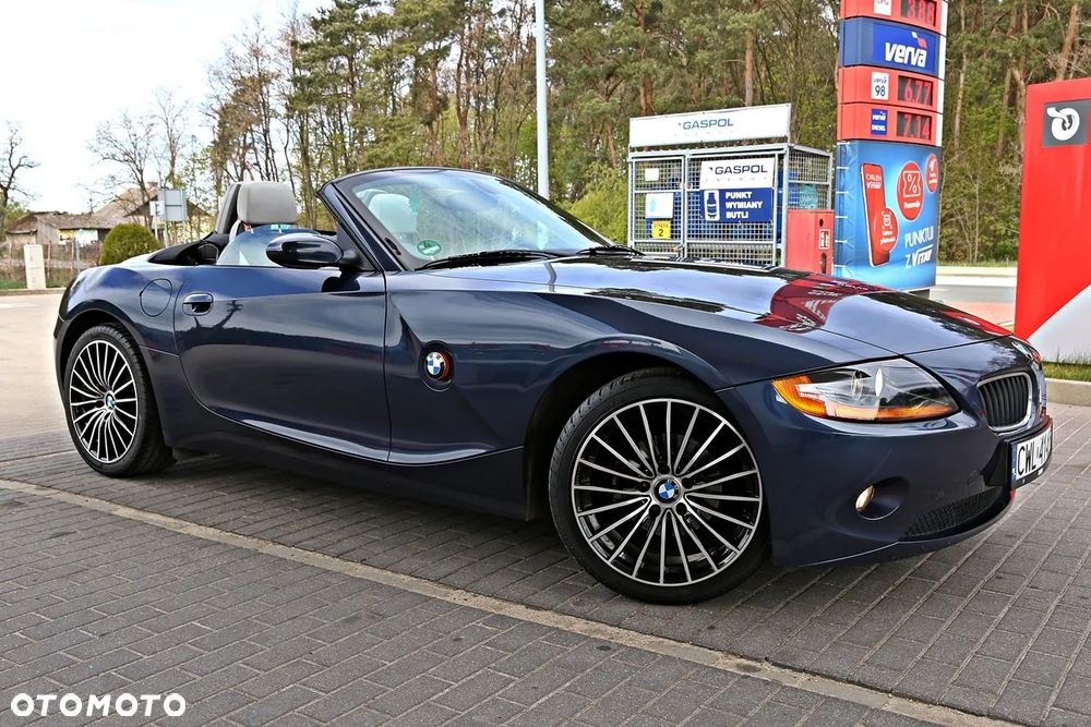 BMW Z4 2.2i - 17