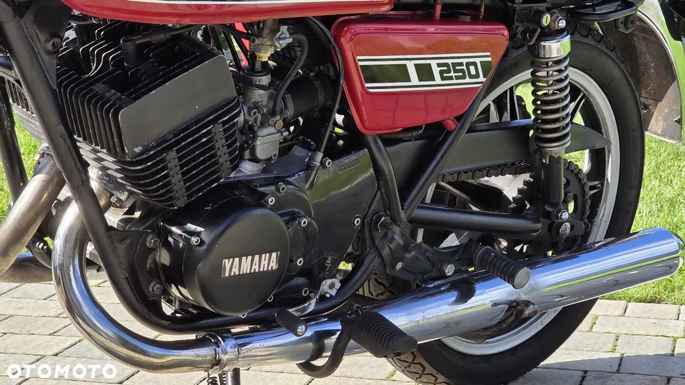 Yamaha RD - 29