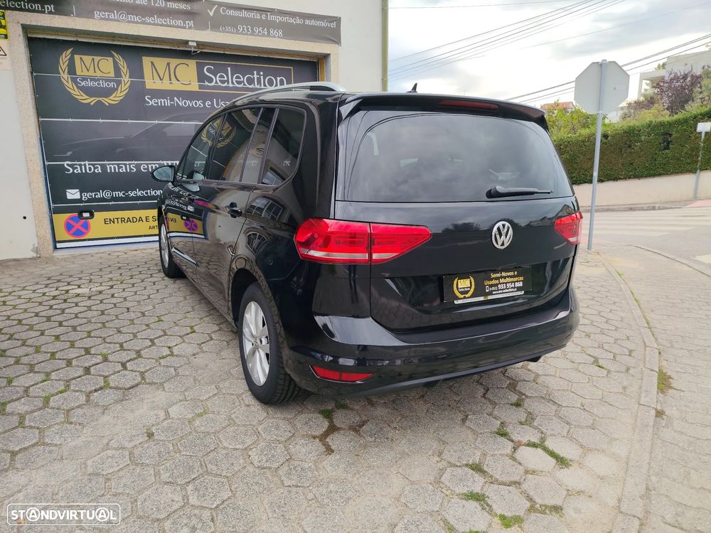 VW Touran - 24