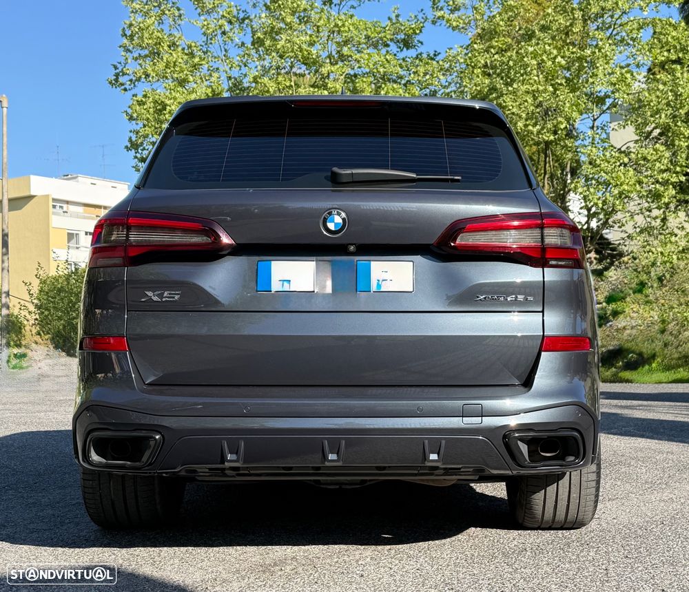 BMW X5 45 e xDrive Pack M - 17