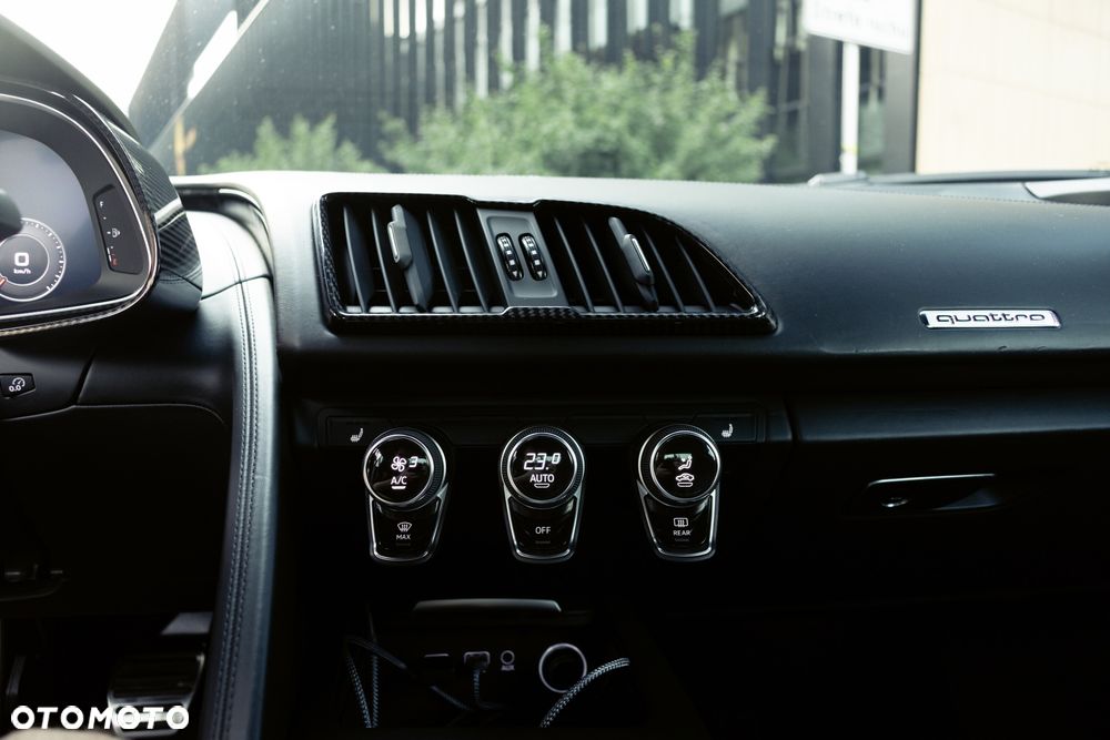 Audi R8 Coupé 5.2 FSI Quattro Plus - 10