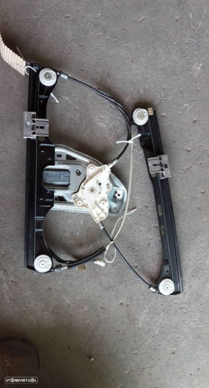 Elevador Elect Fte Dto Mercedes-Benz C-Class (W203) - 4