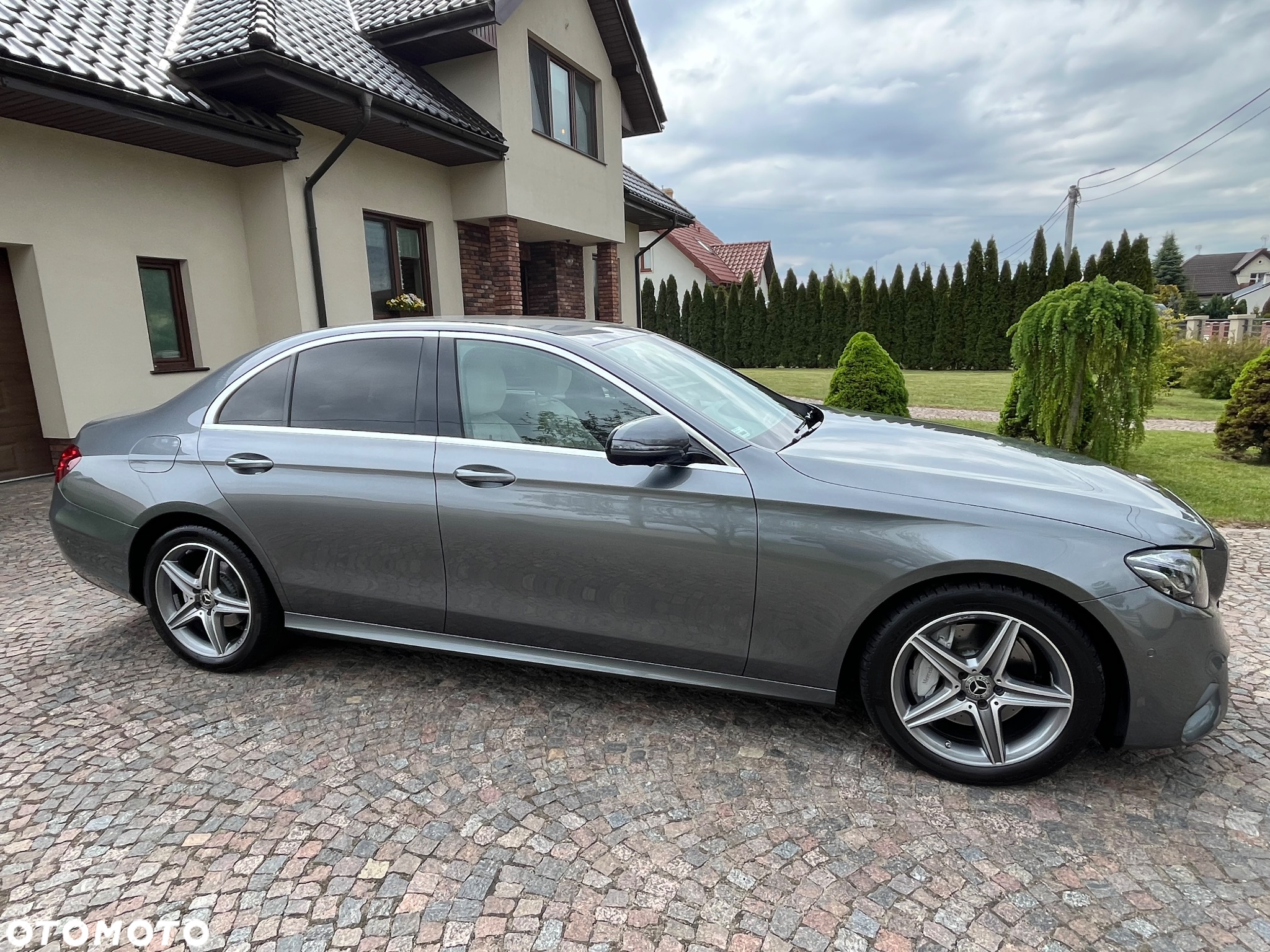 Mercedes-Benz Klasa E - 10