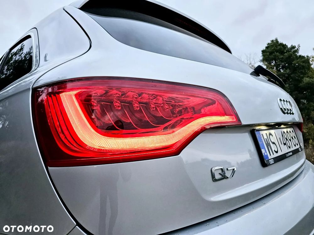 Audi Q7 3.0 TFSI Quattro Tiptronic - 28
