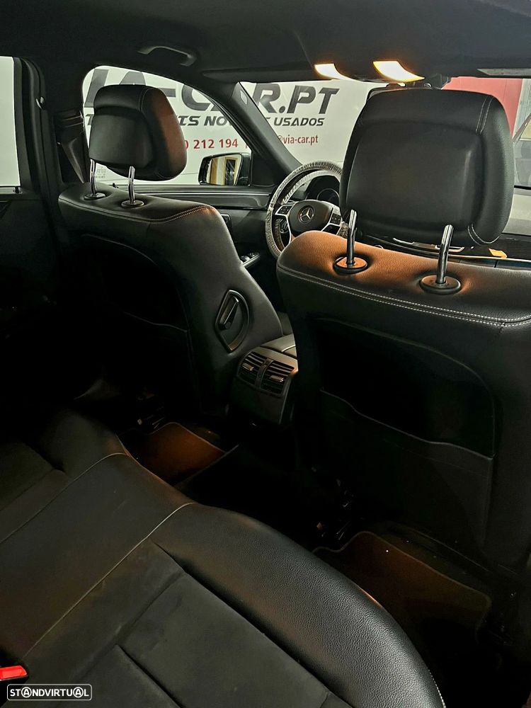 Mercedes-Benz E 300 Bluetec Hybrid Avantgarde - 13