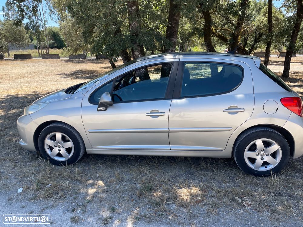 Peugeot 207 1.4 16V Sport - 10