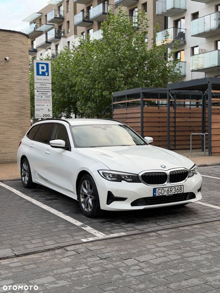 BMW Seria 3 318d Advantage - 13