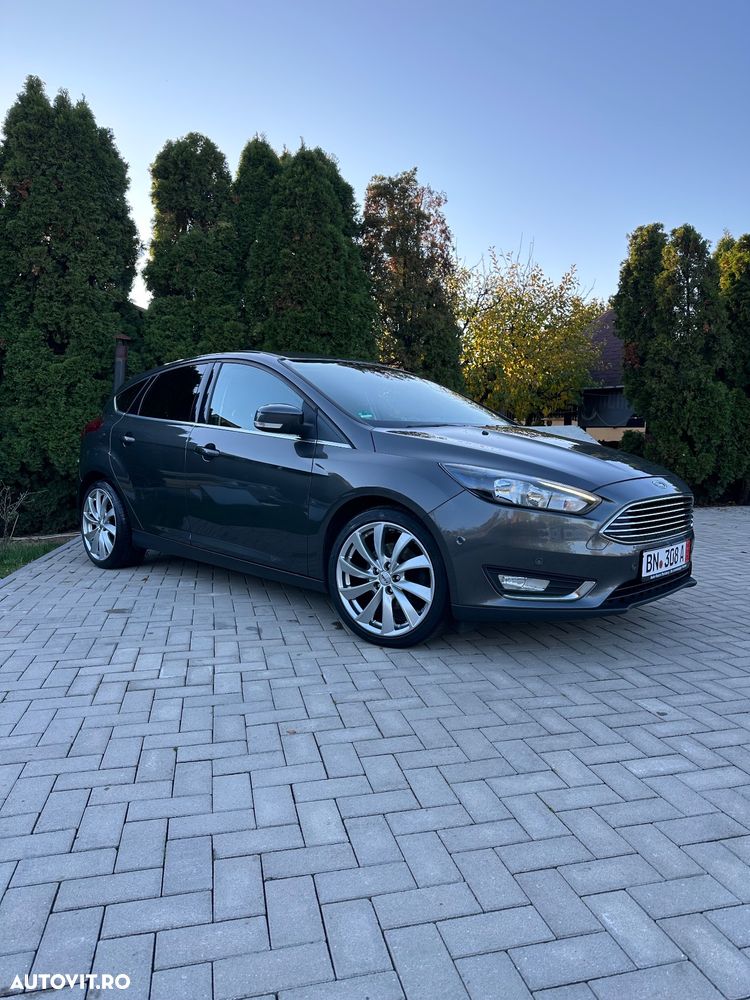 Ford Focus 2.0 EcoBlue Start-Stopp-System TITANIUM - 1
