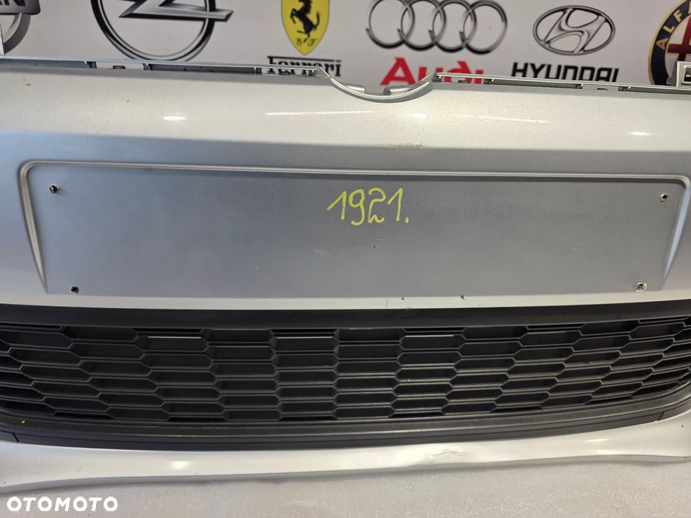 VW POLO 6R0 08- ZDERZAK PRZEDNI PRZÓD NA SPRYSKI + KRATKI NR 6R0807221 NR AUKCJI NZ1921 - 17