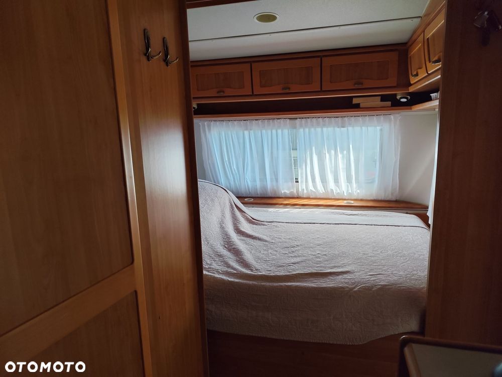 Hymer-Eriba Nova - 9