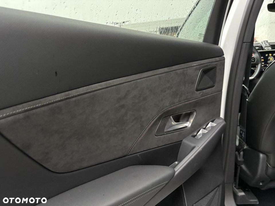 DS Automobiles DS 7 Crossback - 30