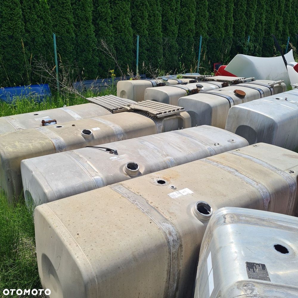 Zbiorniki paliwa, różne pojemności z Pojazdów MAN - 3