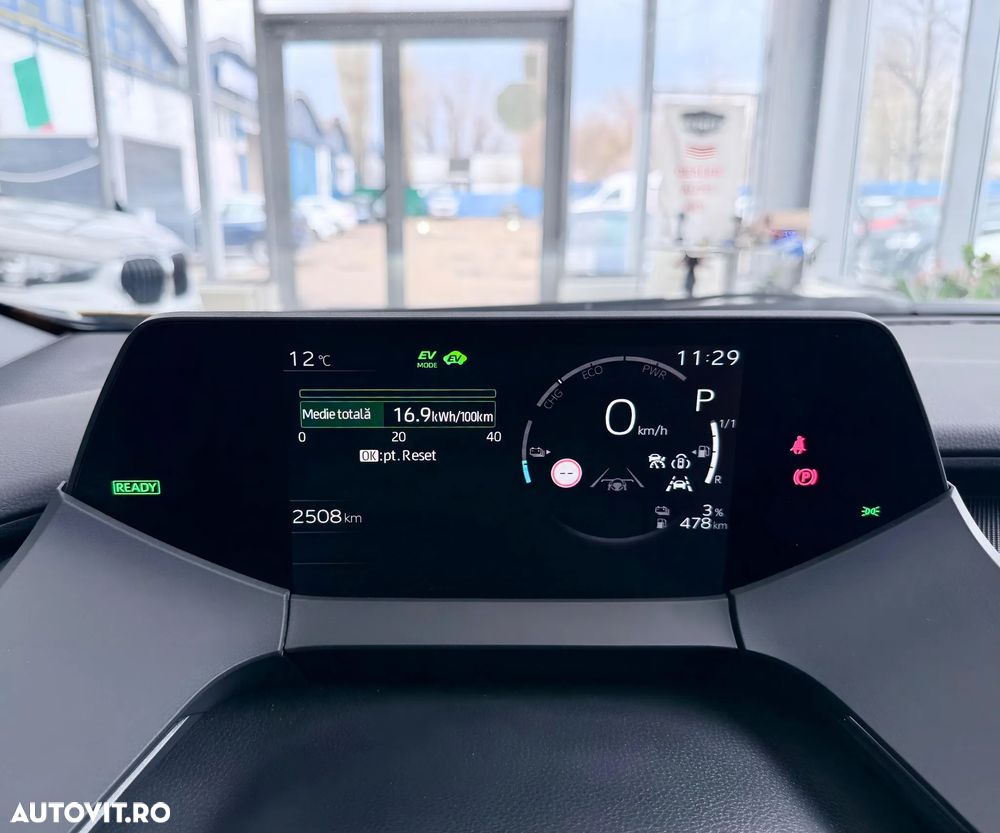 Toyota Prius 2.0 FWD PHEV Exclusive - 10