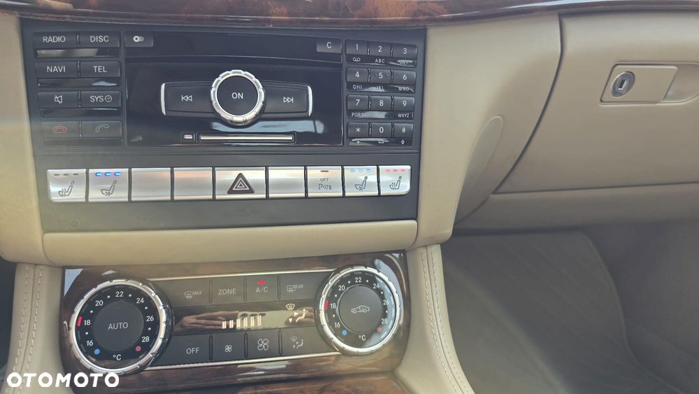 Mercedes-Benz CLS 350 CDI BlueEff - 8