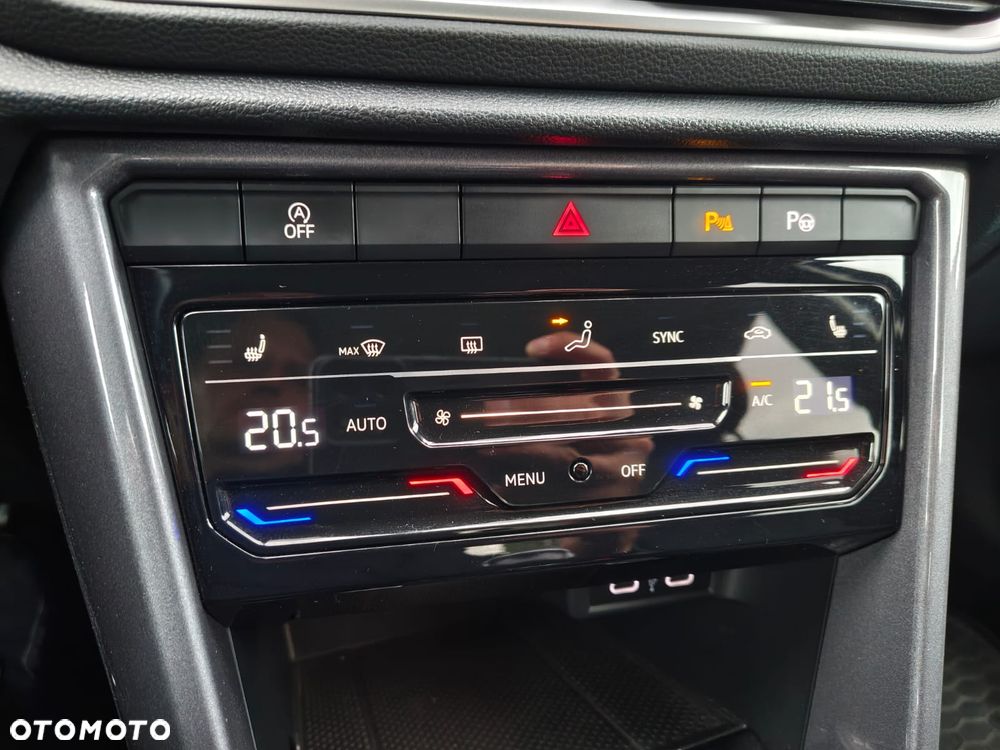 Volkswagen T-Roc 1.5 TSI Style - 20