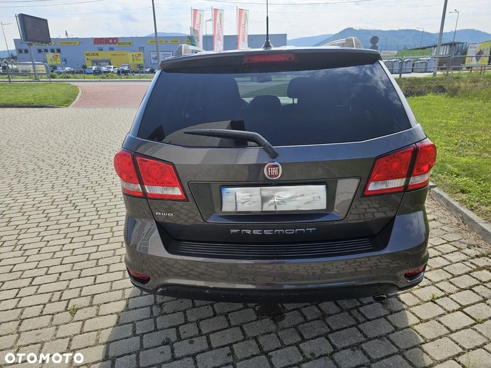 Fiat Freemont 2.0 Multijet 16V DPF Automatik Allrad Lounge - 4