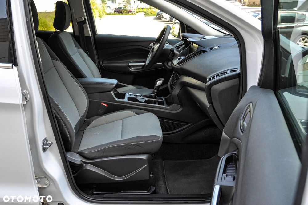 Ford Escape - 12