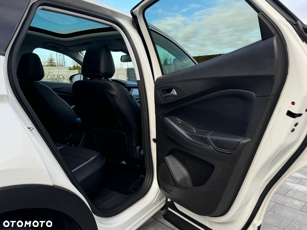 Opel Grandland X 1.6 T Elegance Business Pack S&S - 34