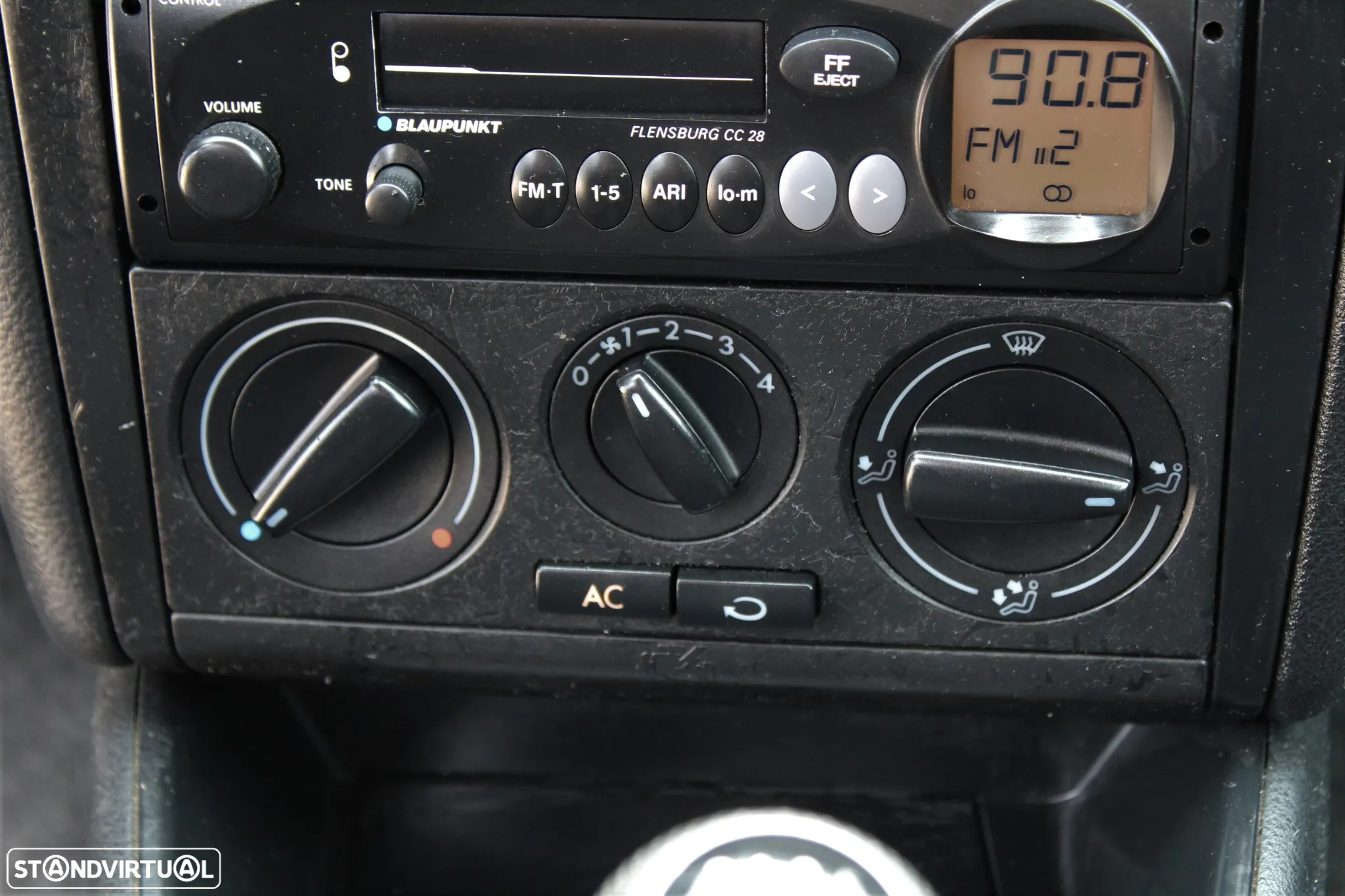 VW Golf 1.4i Confortline AC - 17